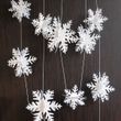 Новорічний декор - гірлянда із 3D сніжинок "White" 3 метри (N-33)