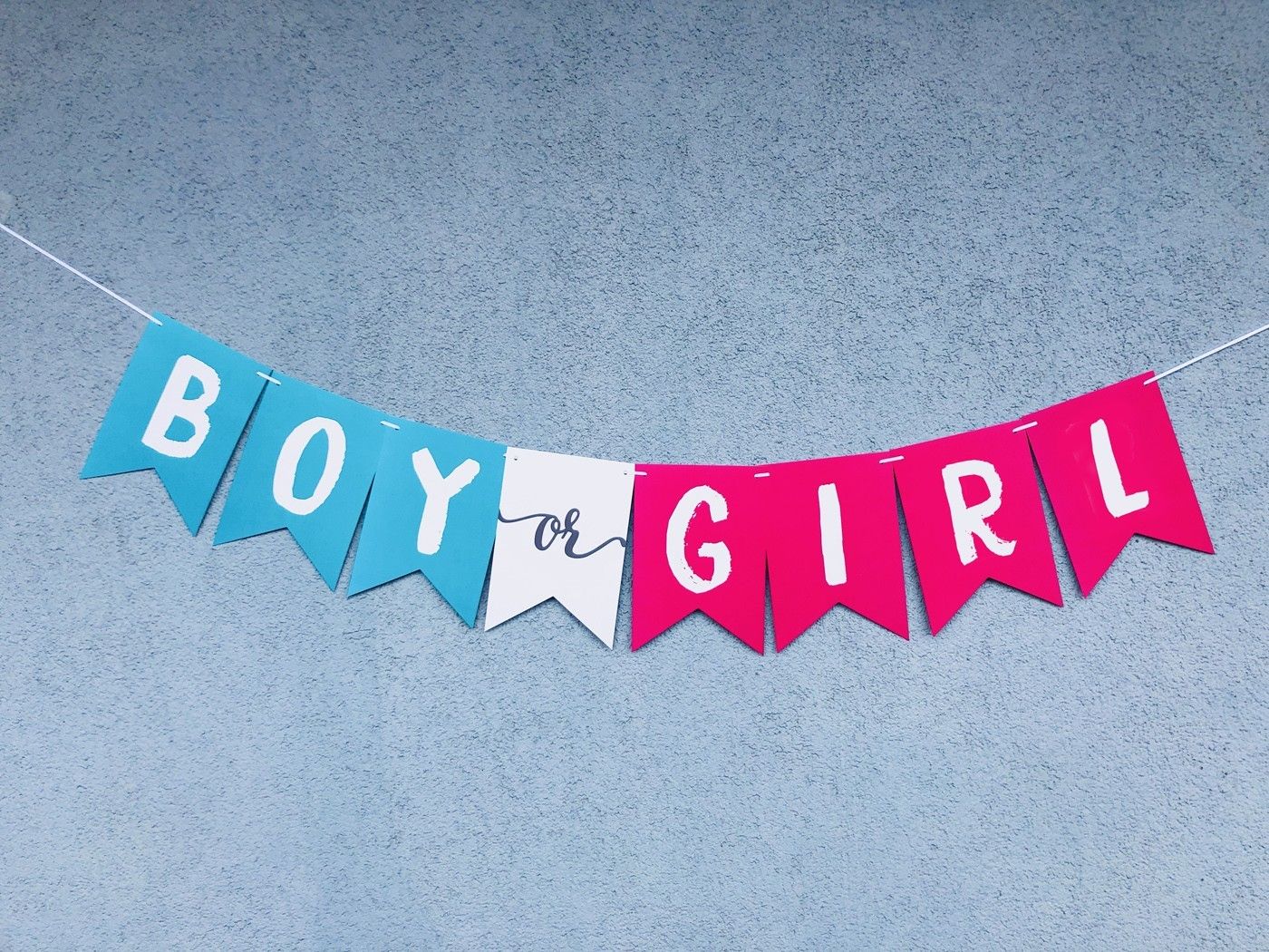 Бумажная гирлянда для гендер пати "BOY OR GIRL" 8 флажков (90-412)