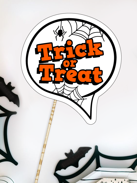 Табличка для фотосессии на Хэлловин "Treak or Treat" (H-72)