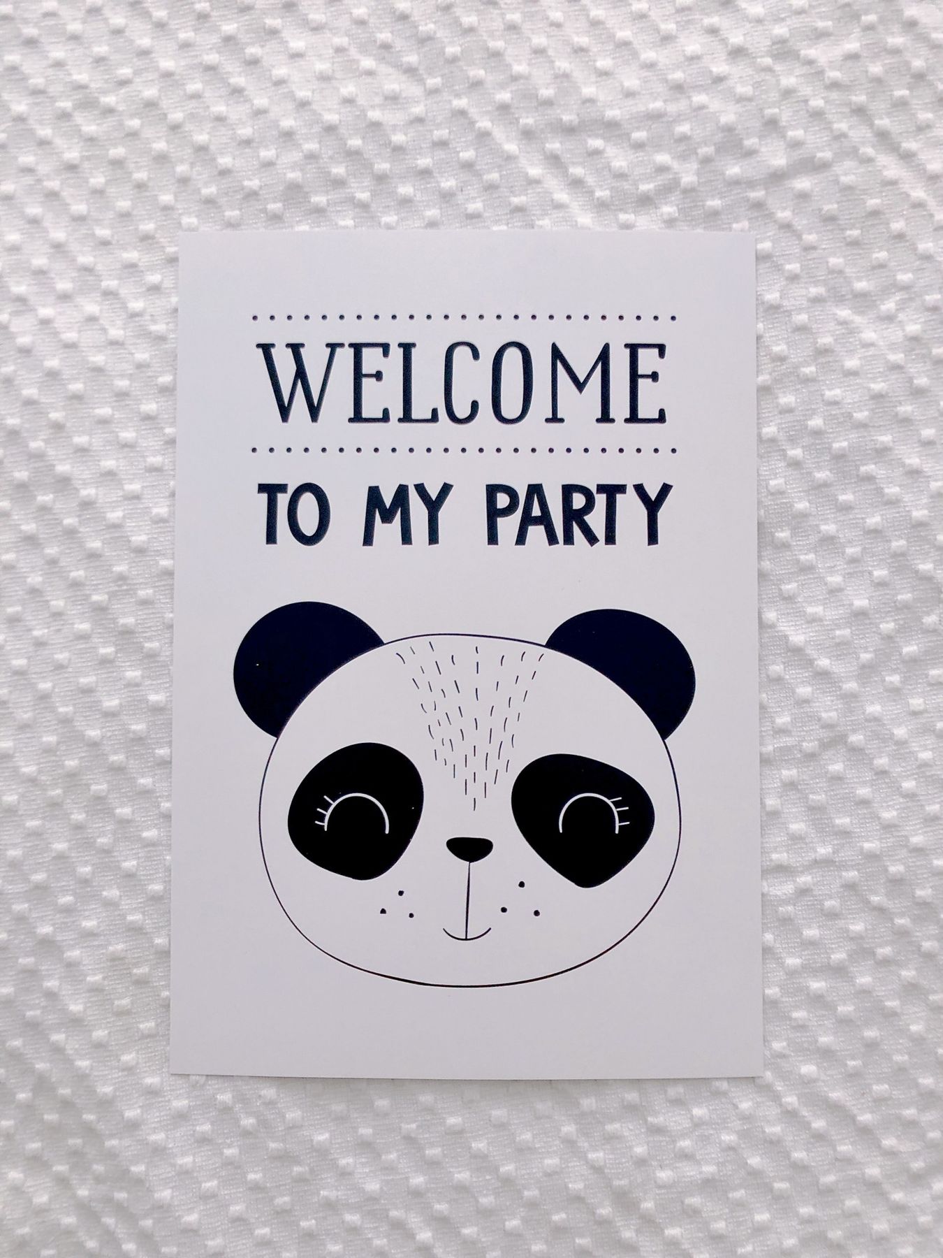 Постер з пандою "WELCOME TO MY PARTY" 2 розміри без рамки (50-68), Черный / Белый, А4